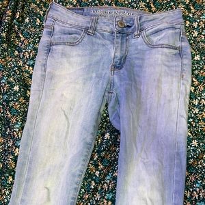 American Eagle size 0 short blue jeans